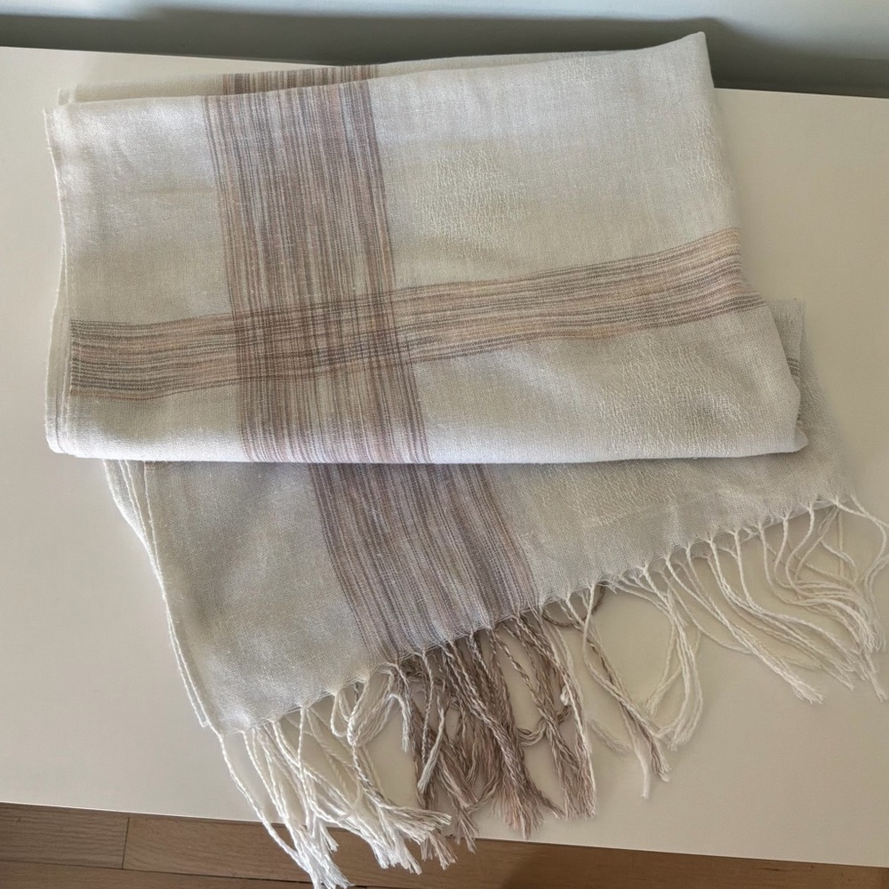 Light Cream Plaid Fringe Scarf